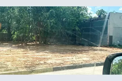 2212 Hailey Street, Houston, TX 77026 - Photo 2