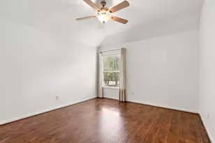 13614 Cardinal Cove Ct, Cypress, TX 77429 - Photo 30