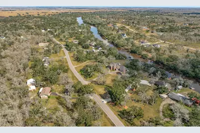 703 County Road 605, Angleton, TX 77515 - Photo 14