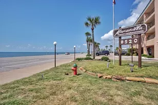 9520 Seawall Blvd, Galveston, TX 77554 - Photo 22