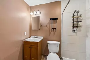 13 Fiddleleaf Ct, The Woodlands, TX 77381 - Photo 10