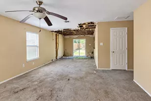 22815 Red Leo Ln, Spring, TX 77389 - Photo 4