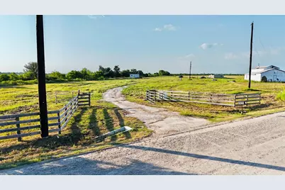 11626 Barak Road, Guy, TX 77444 - Photo 2