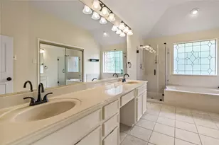 6615 Cypress Village Dr, Sugar Land, TX 77479 - Photo 40