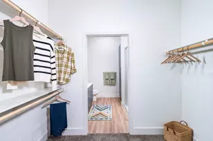 641 W Crosstimbers St, Houston, TX 77018 - Photo 10