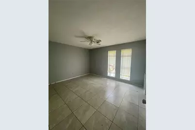 4938 Drakestone Boulevard, Houston, TX 77053 - Photo 4