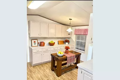 3007 Railwood Street, Baytown, TX 77521 - Photo 6