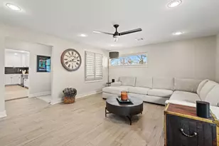 5009 Libbey Ln, Houston, TX 77092 - Photo 20