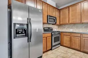 13035 Jasmine Park Ln, Houston, TX 77044 - Photo 6