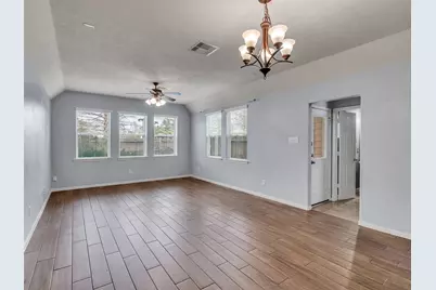 13035 Jasmine Park Lane, Houston, TX 77044 - Photo 10