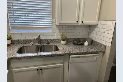 1101 E Main Street, League City, TX 77573 - Photo 12