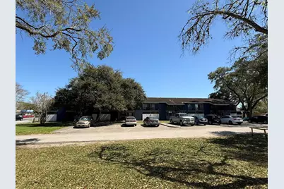 1101 E Main Street, League City, TX 77573 - Photo 8