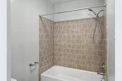 4211 Falcon Meadow Drive, Katy, TX 77449 - Photo 10