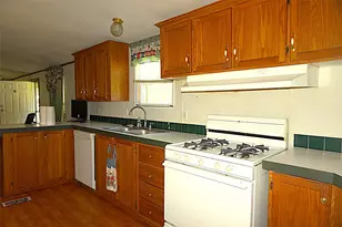 20222 Redbud Dr, New Caney, TX 77357 - Photo 8