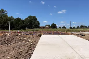 10616 Knox Lndg Dr, Bryan, TX 77845 - Photo 1