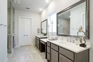 4635 Sanders Meadow Ln, Sugar Land, TX 77479 - Photo 10