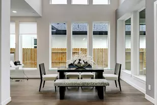 4635 Sanders Meadow Ln, Sugar Land, TX 77479 - Photo 4