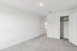 1009 S Oakhurst Dr, Dayton, TX 77535 - Photo 18