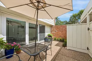 401 Bendwood Dr, Houston, TX 77024 - Photo 22