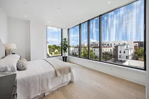 2323 W Main St, Houston, TX 77098 - Photo 10