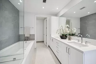 2323 W Main Street #402, Houston, TX 77098 - Photo 12