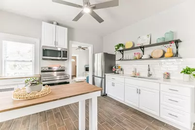 1117 29th Street, Galveston, TX 77550 - Photo 10