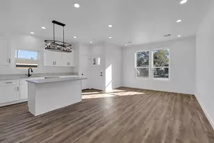 104 Runnels St, Willis, TX 77378 - Photo 12