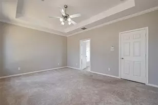 13922 Normandy Ct, Sugar Land, TX 77498 - Photo 36