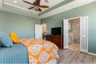 200 Mobile, Crystal Beach, TX 77650 - Photo 26