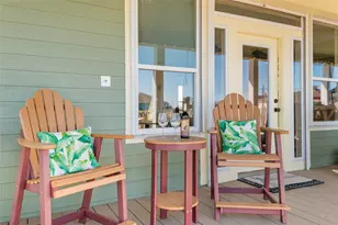200 Mobile, Crystal Beach, TX 77650 - Photo 6