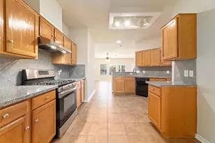 18315 Grove Brook Ln, Cypress, TX 77429 - Photo 10