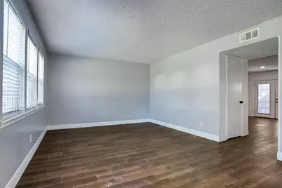 10458 Hammerly Boulevard #66, Houston, TX 77043 - Photo 2