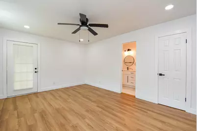5019 Stillbrooke Drive, Houston, TX 77035 - Photo 14