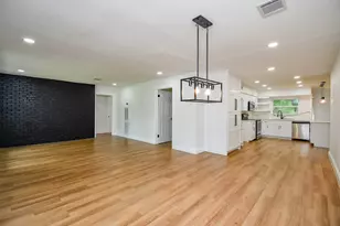 5019 Stillbrooke Dr, Houston, TX 77035 - Photo 6