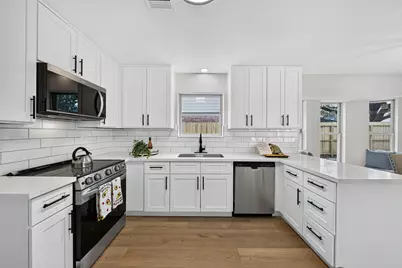 707 Cranfield Court, Katy, TX 77450 - Photo 12