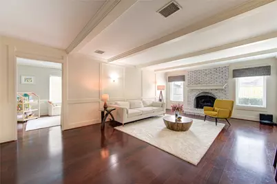 15739 Fleetwood Oaks Drive, Houston, TX 77079 - Photo 8