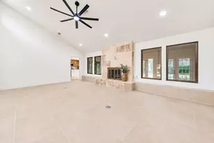 109 Dorado Dr, Friendswood, TX 77546 - Photo 10