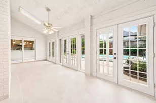 109 Dorado Dr, Friendswood, TX 77546 - Photo 18
