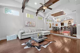 1821 W 24th St, Houston, TX 77008 - Photo 10
