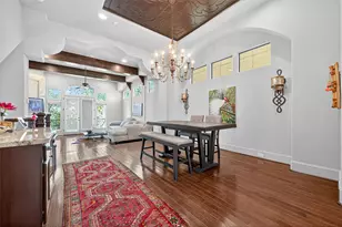 1821 W 24th St, Houston, TX 77008 - Photo 18