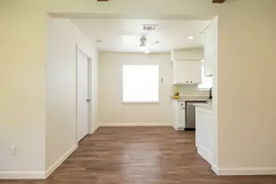 9011 Grape St, Houston, TX 77036 - Photo 12