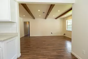 9011 Grape St, Houston, TX 77036 - Photo 6