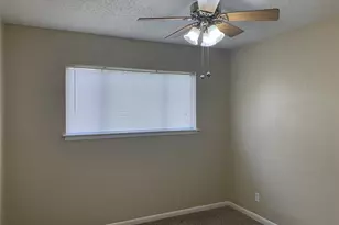 5815 Darlinghurst Dr, Houston, TX 77085 - Photo 6
