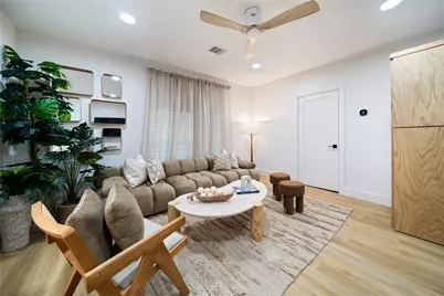4704 Park Drive #5, Houston, TX 77023 - Photo 12