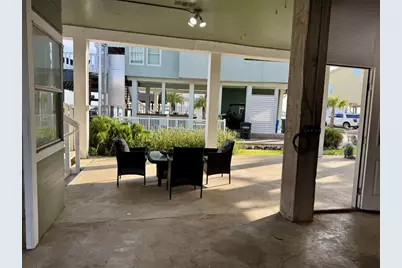 339 Admiral Circle, Tiki Island, TX 77554 - Photo 22