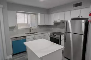 3919 Fairmont Pkwy, Pasadena, TX 77504 - Photo 4