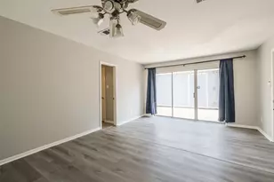 14415 Locke Ln, Houston, TX 77077 - Photo 16