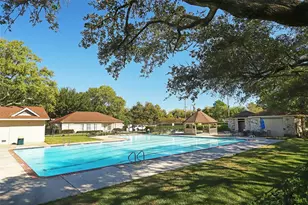 14415 Locke Ln, Houston, TX 77077 - Photo 28