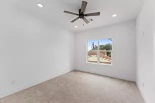 514 Melbourne St, Houston, TX 77022 - Photo 24
