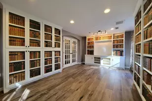 2018 Ridgeway Park Dr, Houston, TX 77339 - Photo 6